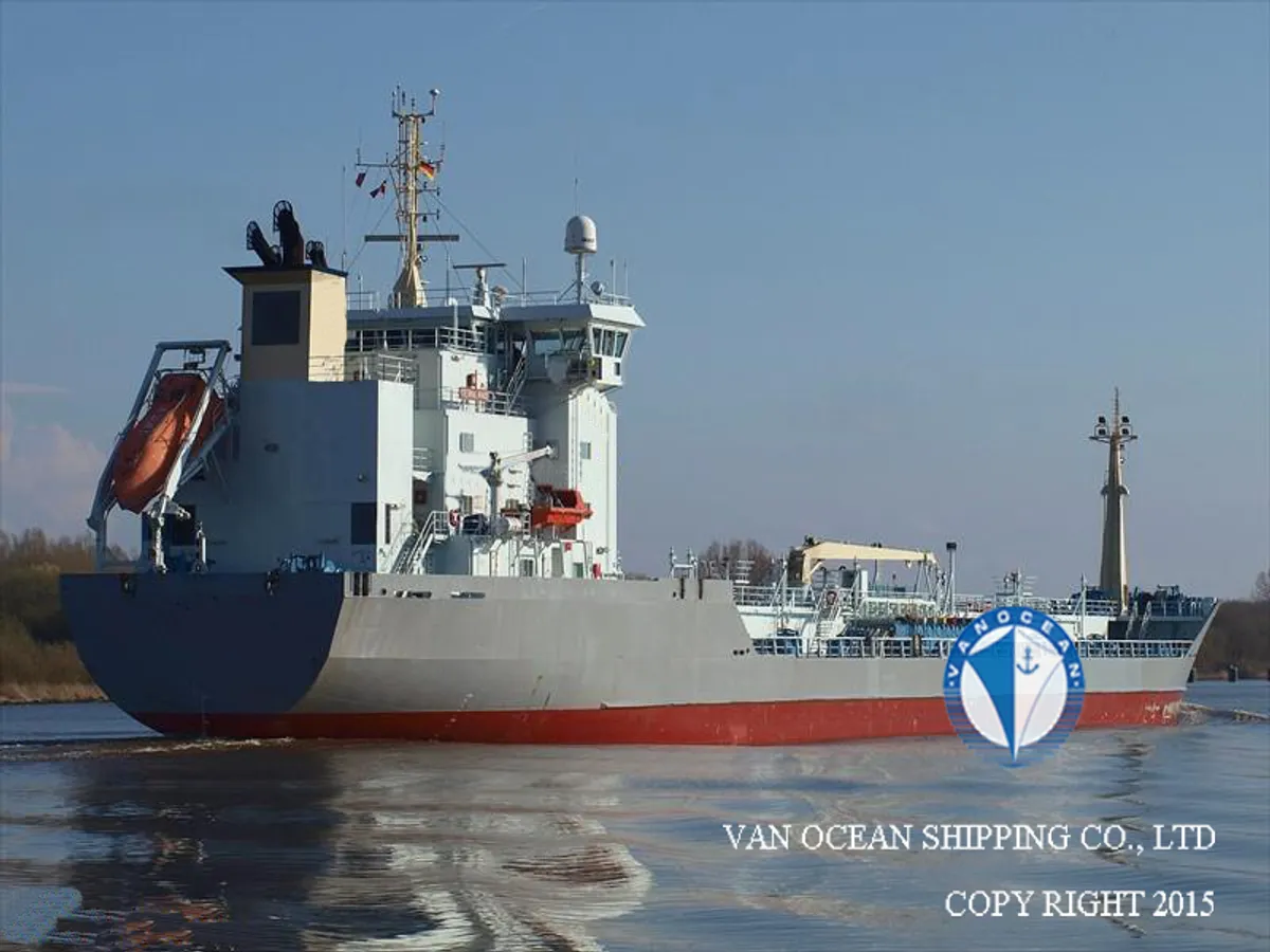 Δεξαμενόπλοιο πετρελαίου/χημικών προϊόντων προς πώληση