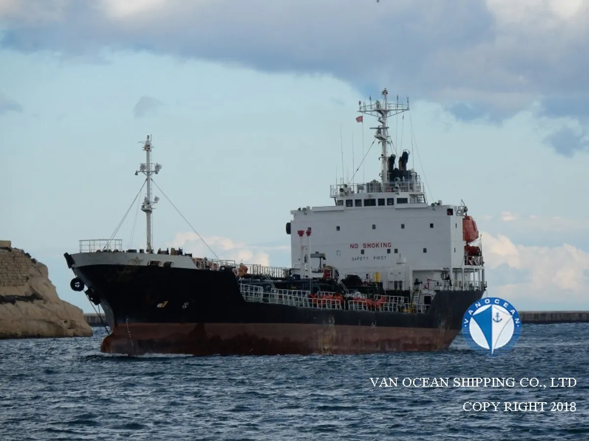 Δεξαμενόπλοιο πετρελαίου/χημικών προϊόντων προς πώληση