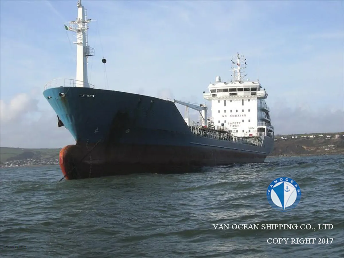 Δεξαμενόπλοιο πετρελαίου/χημικών προϊόντων προς πώληση