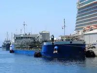Oil/Chemical tanker προς πώληση