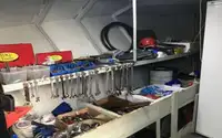 Τράτα προς πώληση
