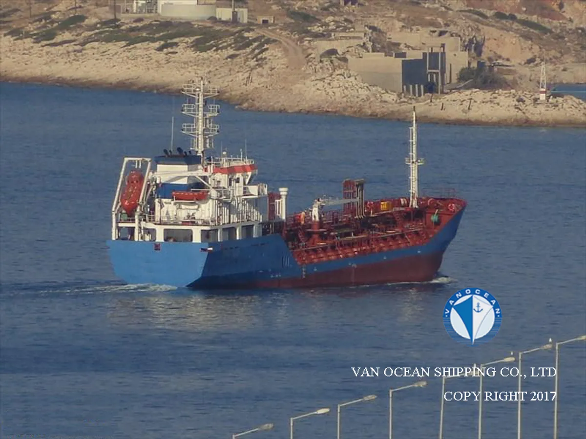 Δεξαμενόπλοιο πετρελαίου/χημικών προϊόντων προς πώληση
