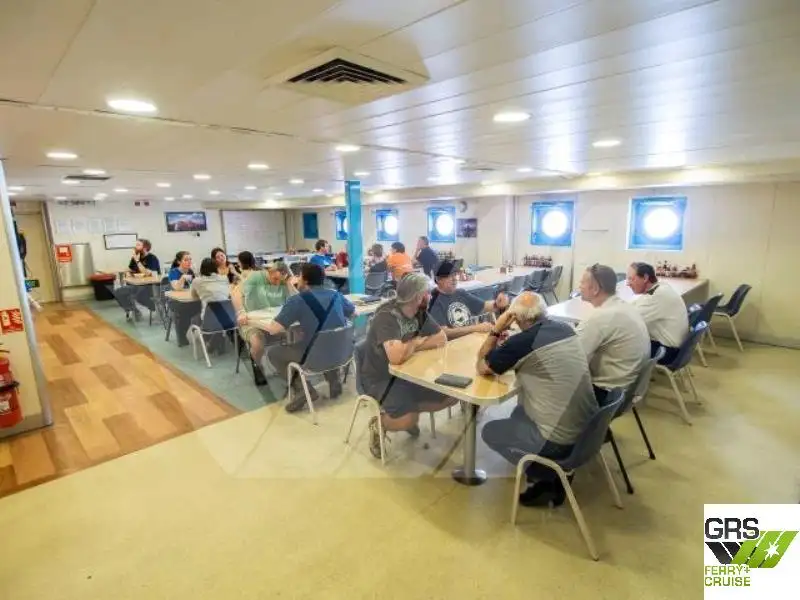 Πλοίο τοπογραφικής έρευνας προς πώληση