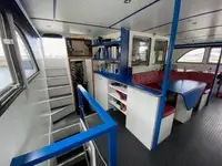 Ρυμουλκό πλοίο προς πώληση
