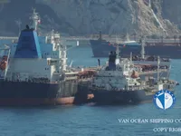 Δεξαμενόπλοιο πετρελαίου/χημικών προϊόντων προς πώληση