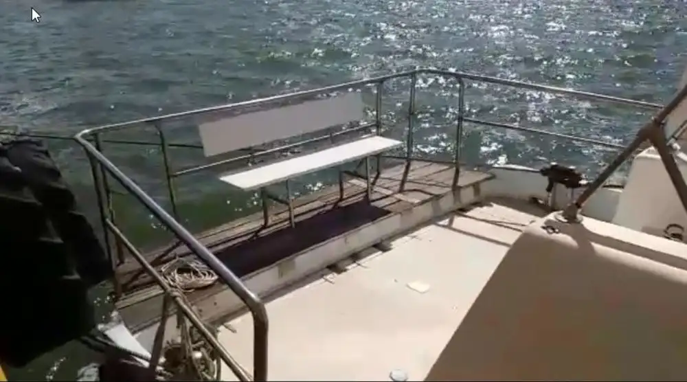 Πλοίο μεταφοράς προσωπικού προς πώληση