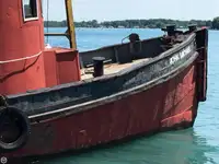 Ρυμουλκό πλοίο προς πώληση