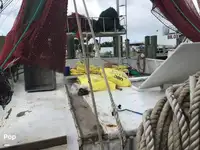 Τράτα προς πώληση