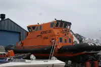 Πλοίο μεταφοράς προσωπικού προς πώληση