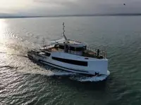 Ρυμουλκό πλοίο προς πώληση