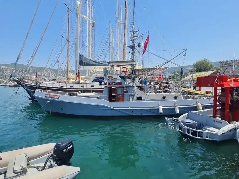 Πυροσβεστικό σκάφος προς πώληση