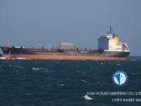 Δεξαμενόπλοιο πετρελαίου/χημικών προϊόντων προς πώληση
