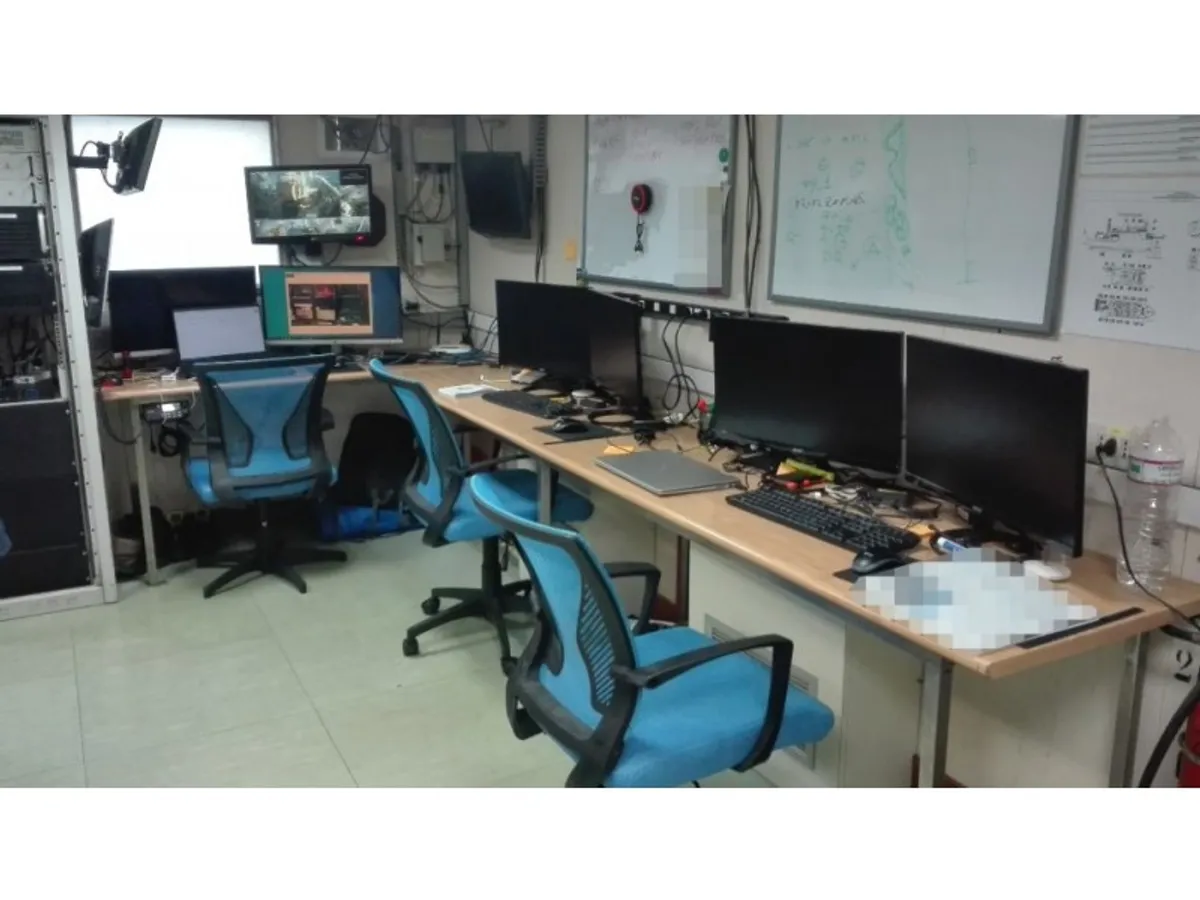 Ερευνητικό πλοίο προς πώληση