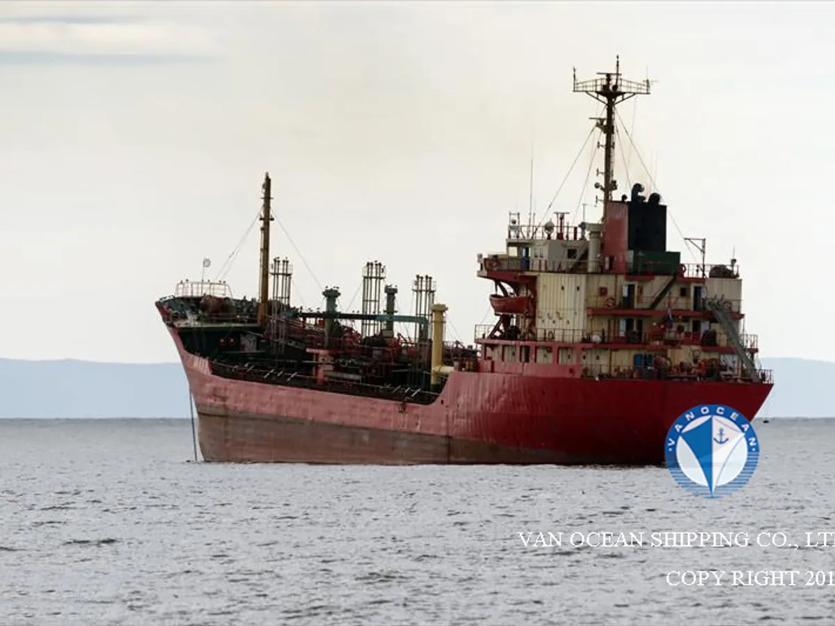 Δεξαμενόπλοιο πετρελαίου/χημικών προϊόντων προς πώληση