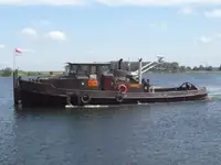 Ρυμουλκό πλοίο προς πώληση