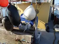 Εργατικά πλοία προς πώληση
