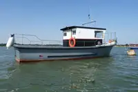 Ρυμουλκό πλοίο προς πώληση