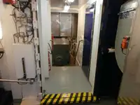 Πλοίο μεταφοράς εμπορευματοκιβωτίων προς πώληση