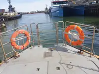 Άκαμπτη φουσκωτή βάρκα προς πώληση
