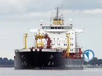 Δεξαμενόπλοιο πετρελαίου/χημικών προϊόντων προς πώληση