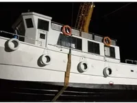Τράτα προς πώληση
