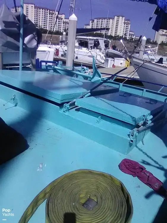 Τράτα προς πώληση