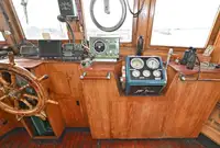Ρυμουλκό πλοίο προς πώληση