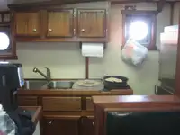 Ρυμουλκό πλοίο προς πώληση