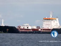 Δεξαμενόπλοιο πετρελαίου/χημικών προϊόντων προς πώληση