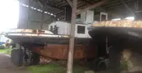 Ρυμουλκό πλοίο προς πώληση