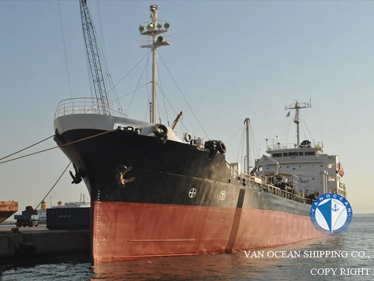 Δεξαμενόπλοιο πετρελαίου/χημικών προϊόντων προς πώληση