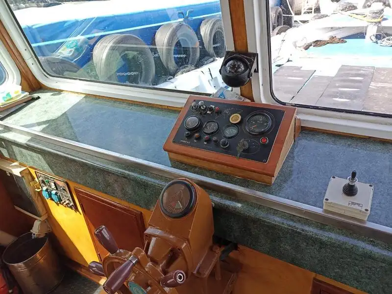 Εργατικά πλοία προς πώληση