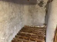 Τράτα προς πώληση
