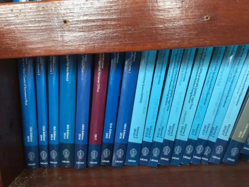 Ρυμουλκό πλοίο προς πώληση