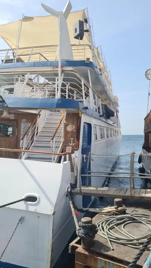 Επιβατικό πλοίο προς πώληση