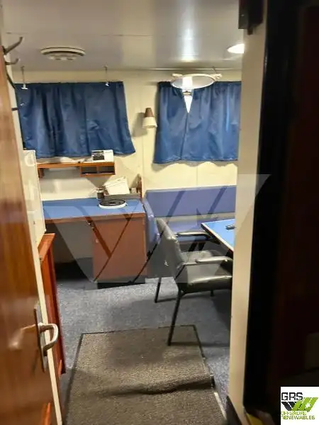 Πλοίο υποστήριξης προς πώληση