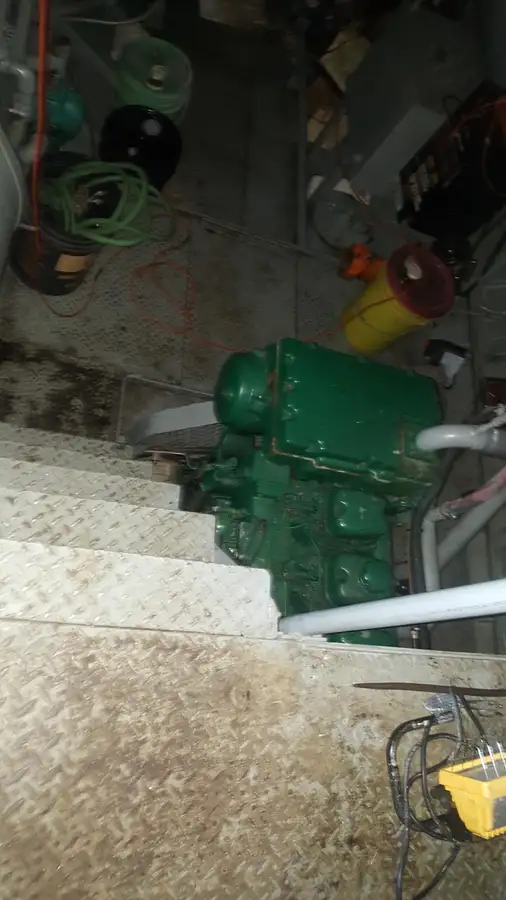 Τράτα προς πώληση