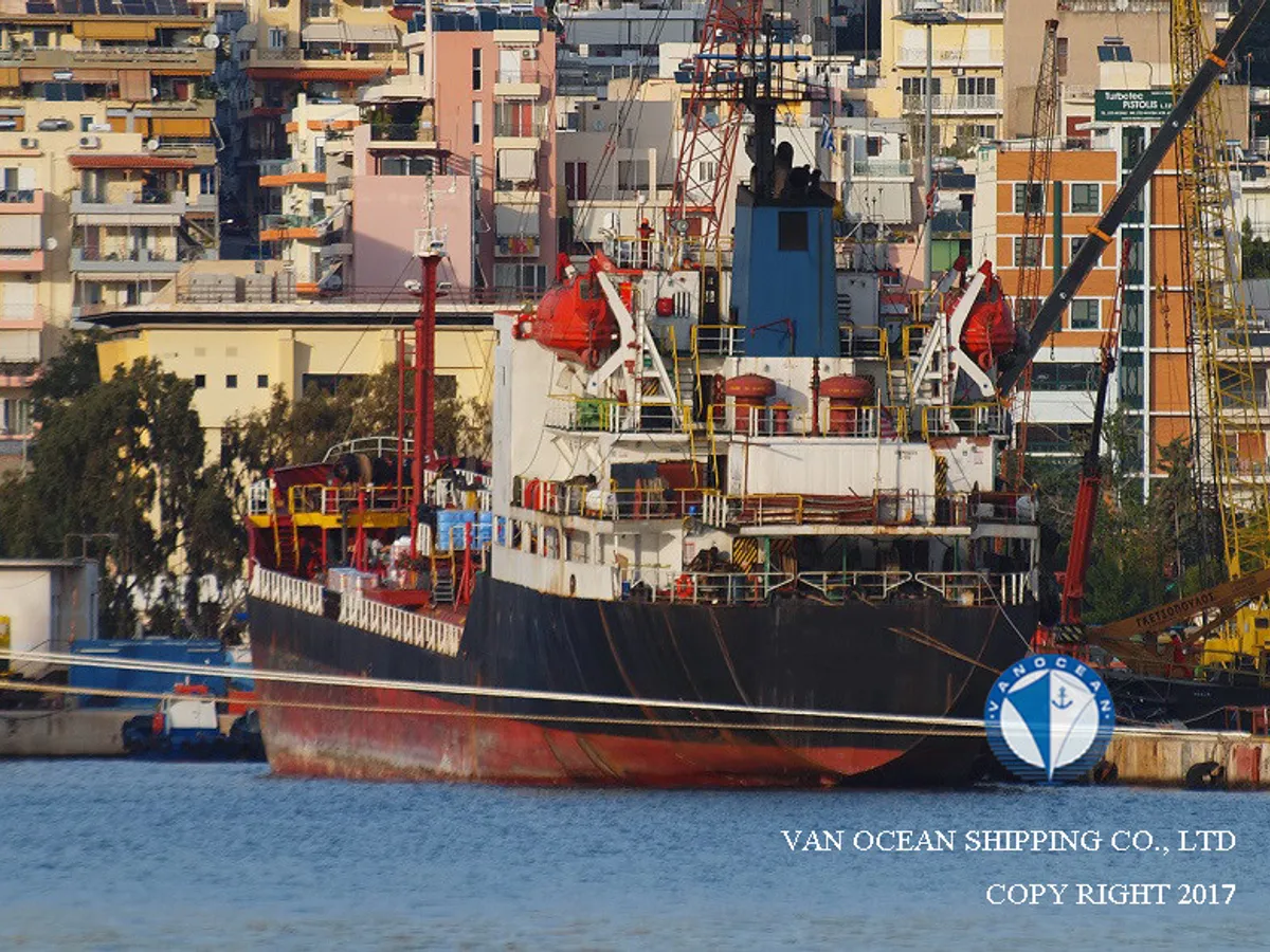 Δεξαμενόπλοιο πετρελαίου/χημικών προϊόντων προς πώληση