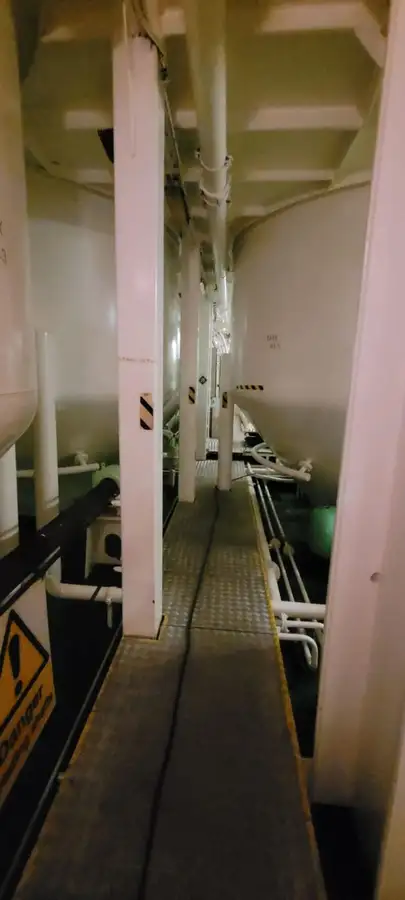 Ρυμουλκό πλοίο προς πώληση