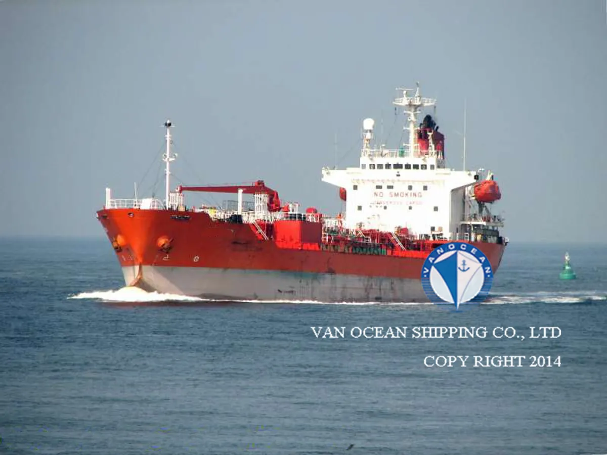 Δεξαμενόπλοιο πετρελαίου/χημικών προϊόντων προς πώληση
