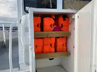 Ρυμουλκό πλοίο προς πώληση