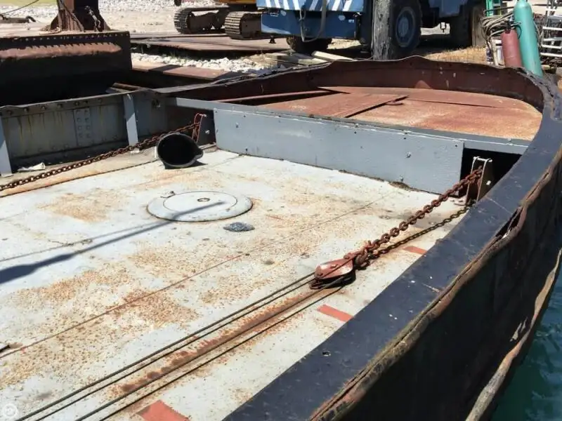 Ρυμουλκό πλοίο προς πώληση
