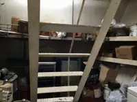 Τράτα προς πώληση