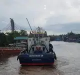 Ρυμουλκό πλοίο προς πώληση