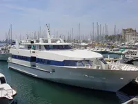 Επιβατικό πλοίο προς πώληση