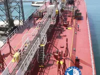 Δεξαμενόπλοιο πετρελαίου/χημικών προϊόντων προς πώληση