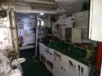 Τράτα προς πώληση