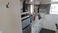 Τράτα προς πώληση