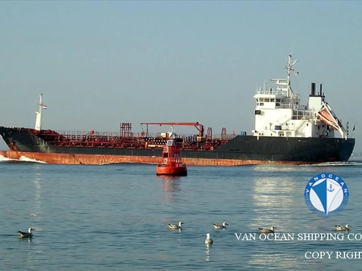 Δεξαμενόπλοιο πετρελαίου/χημικών προϊόντων προς πώληση