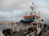 Εργατικά πλοία προς πώληση
